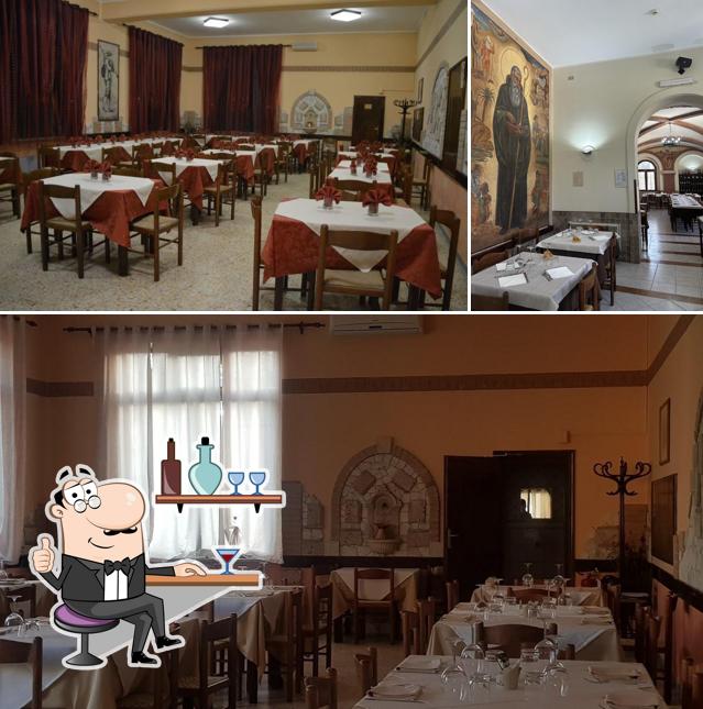 Dai un'occhiata agli interni di Ristorante Affittacamere Aniene