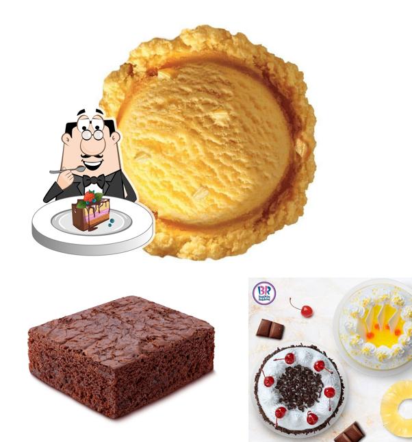 Chocolate cake at Baskin Robbins - Ice Cream Desserts