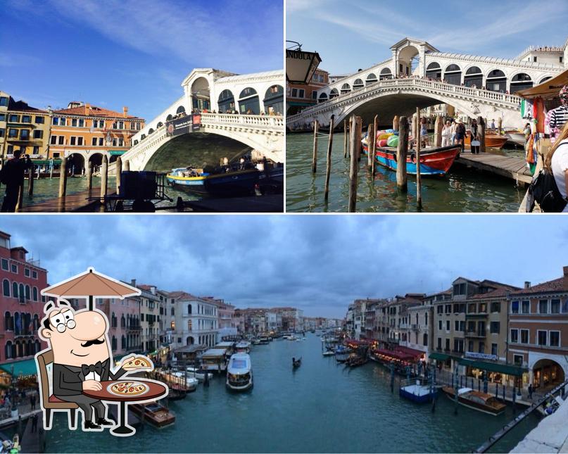 Guarda gli esterni di Rialto