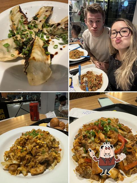 Comida em Karabã Asian Street Food