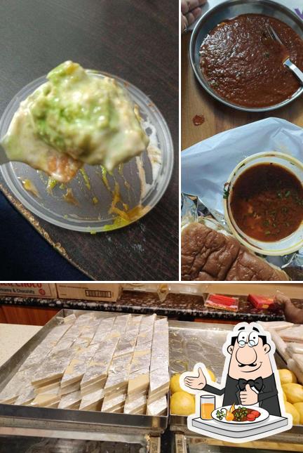 Food at New Delhi Wala Sweets