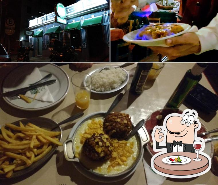 Platos en Restaurante Tortuga