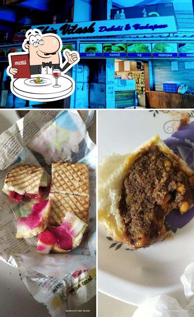 Food at Shiv Vilas Dabeli & Vadapav