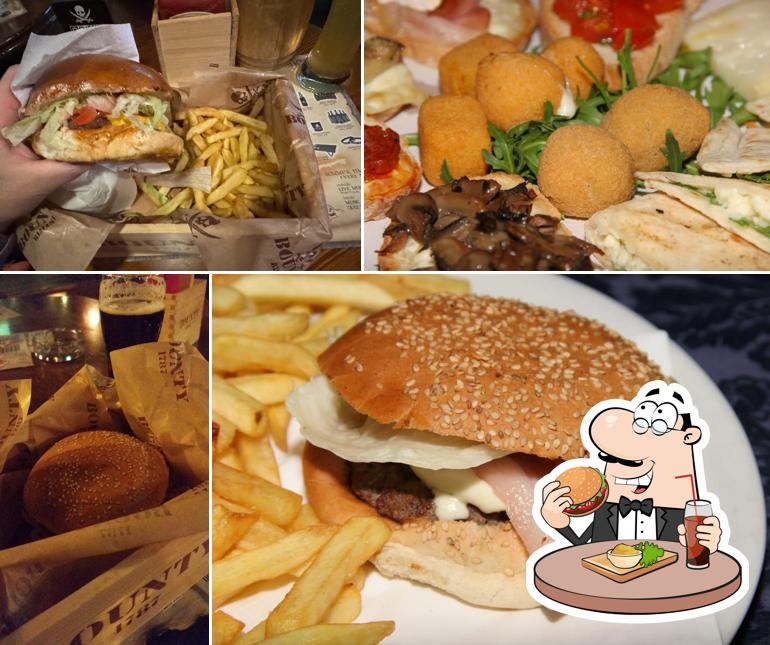Gustati uno dei tipi di hamburger serviti a Bounty Rimini