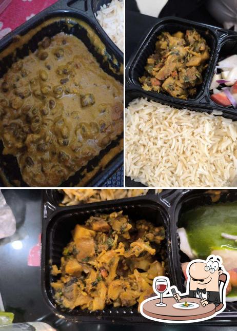 Food at Gyan Vaishnao