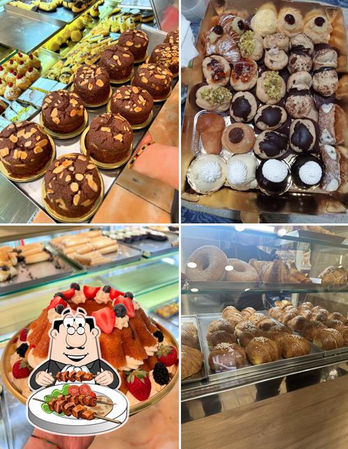 Platti al Pasticceria Abramo