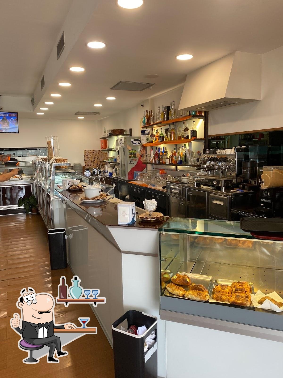 Siediti a un tavolo di Antichi Sapori di Tony.