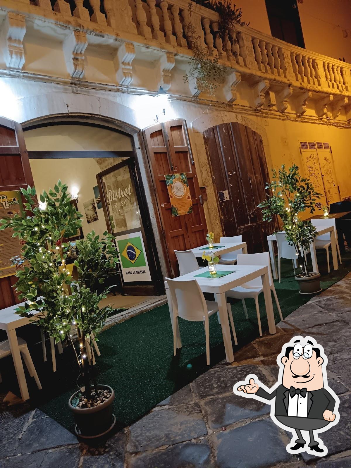 Siediti a un tavolo di Bistrot Brasil.
