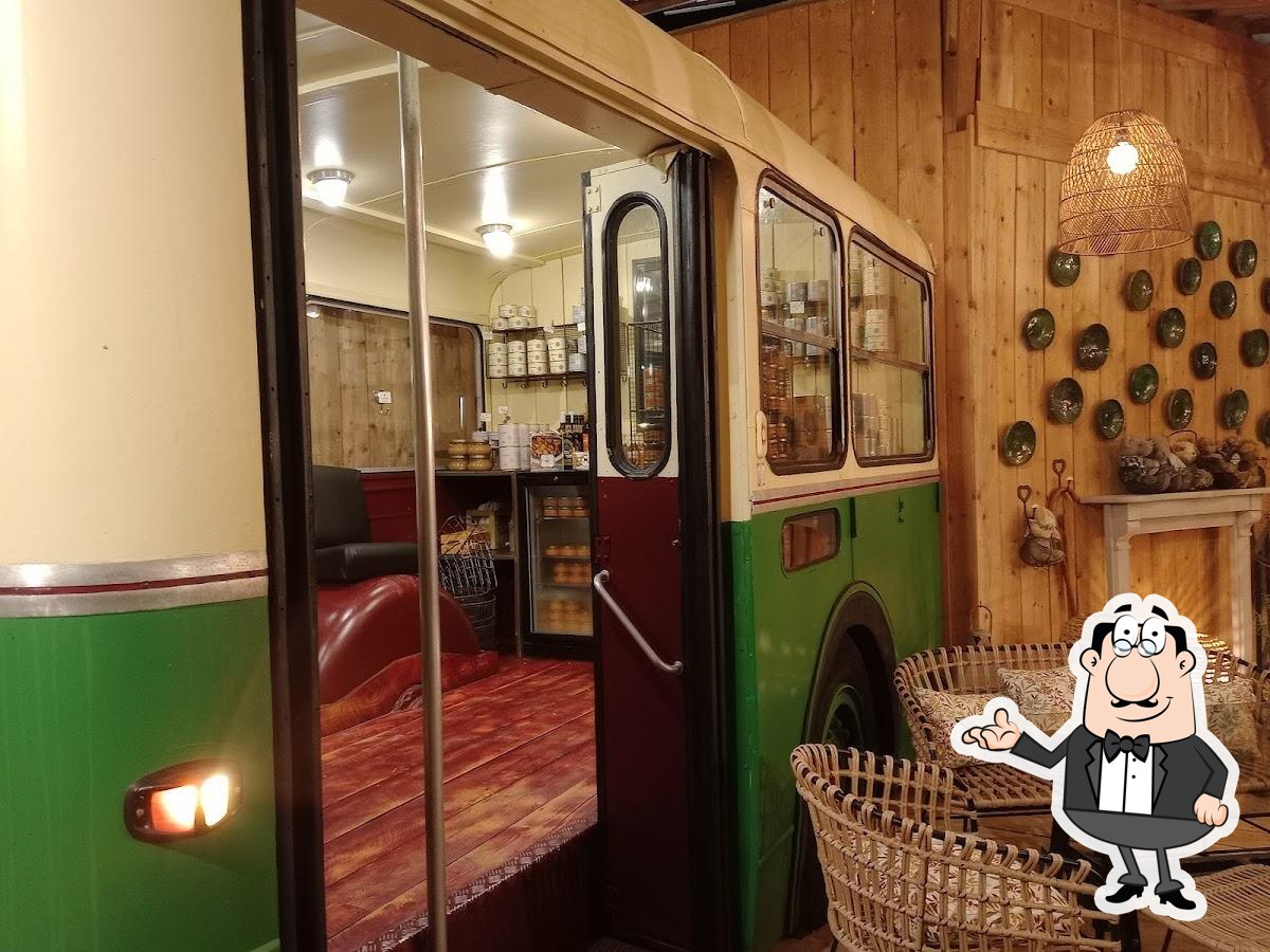 L'intérieur de Les Tables du Bistrot.