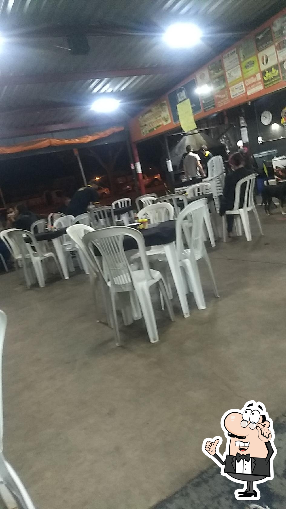Veja imagens do interior do Espetinhos e Jantinhas.