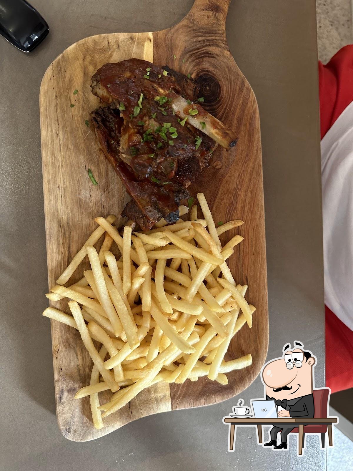 Dai un'occhiata agli interni di Apetit.