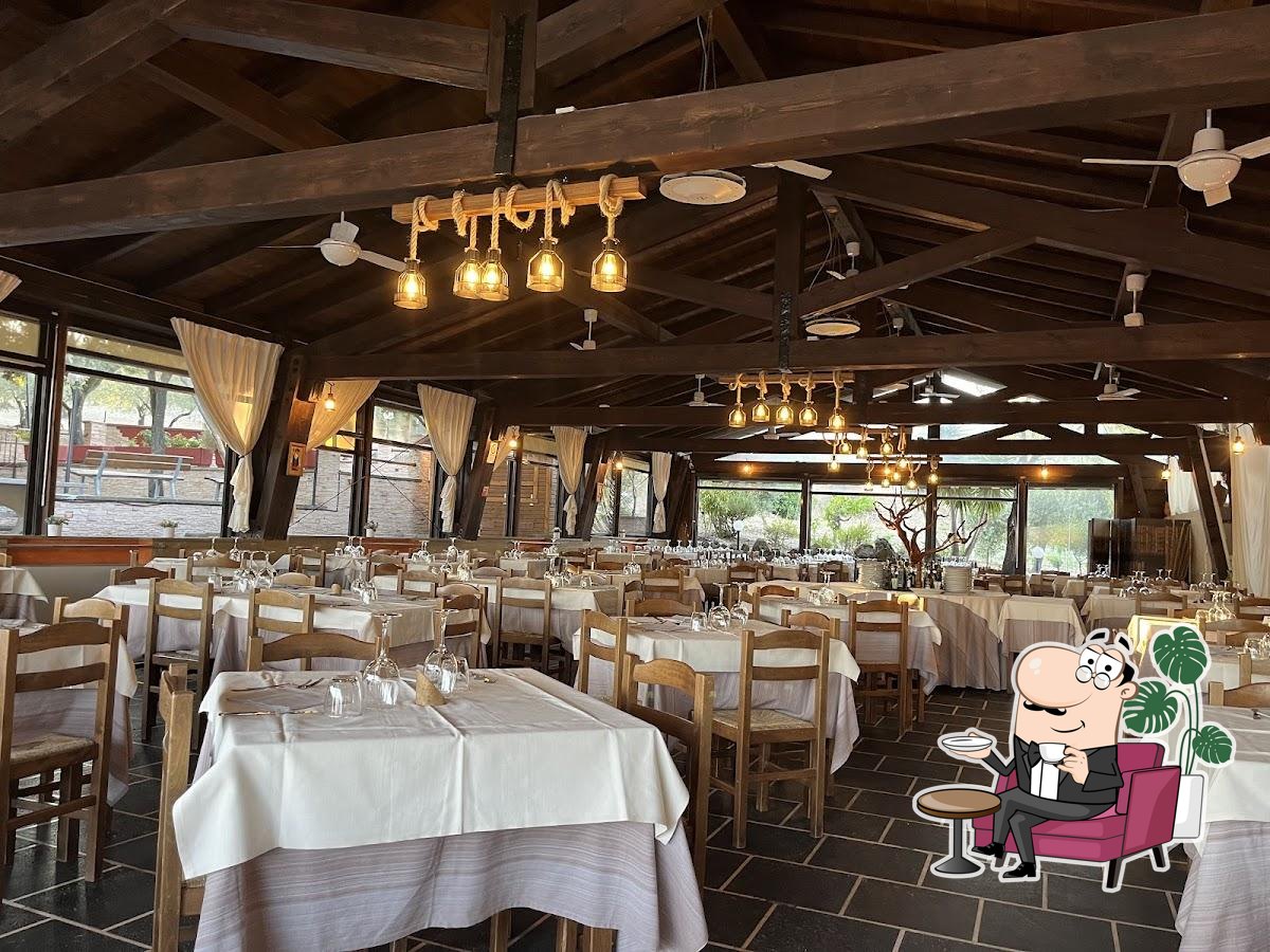Dai un'occhiata agli interni di Ristorante Cavallino della Giara.