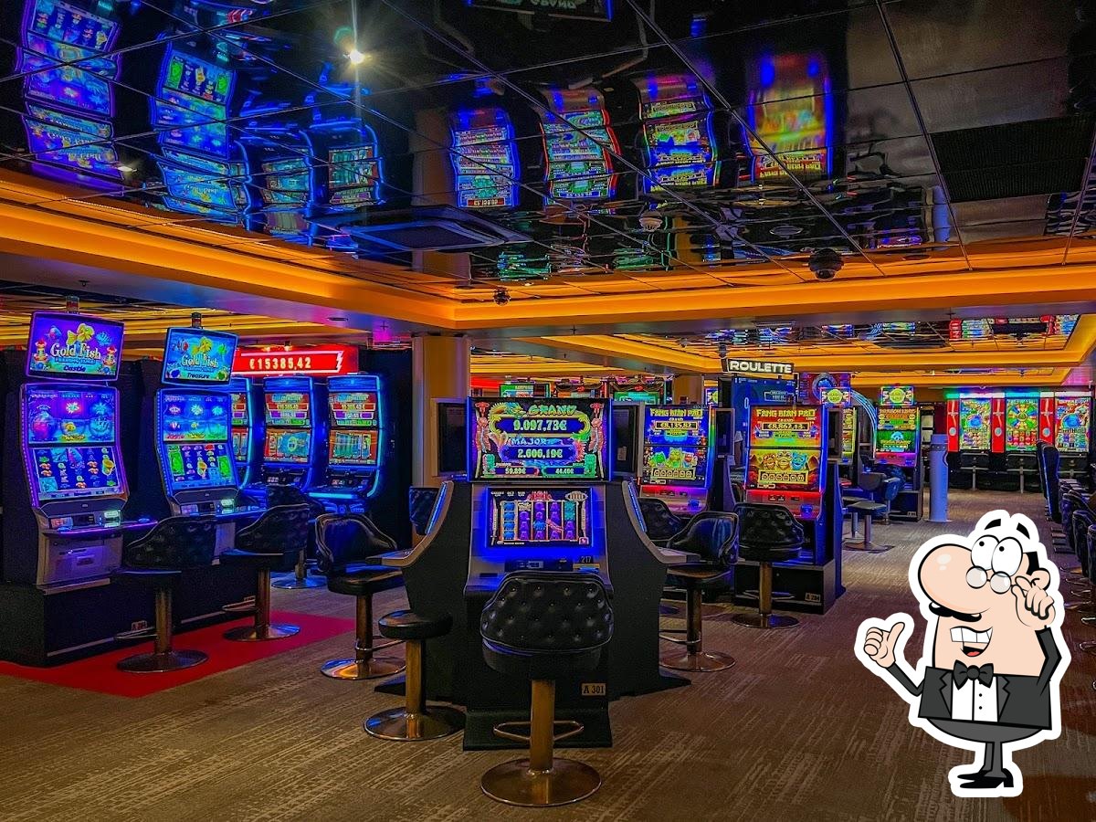 L'intérieur de Casino Les Princes.