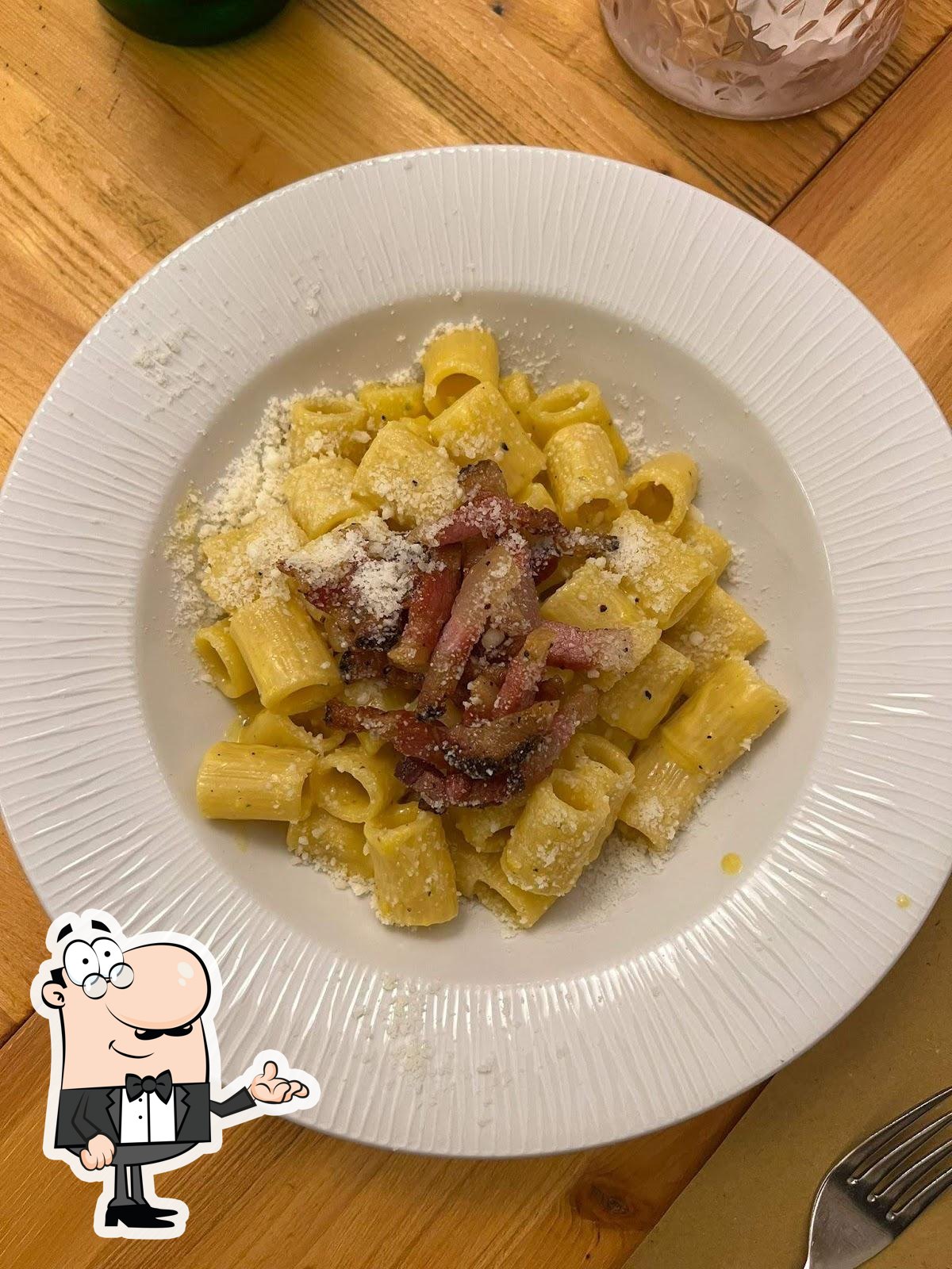 Dai un'occhiata agli interni di A'Roma L'Osteria.