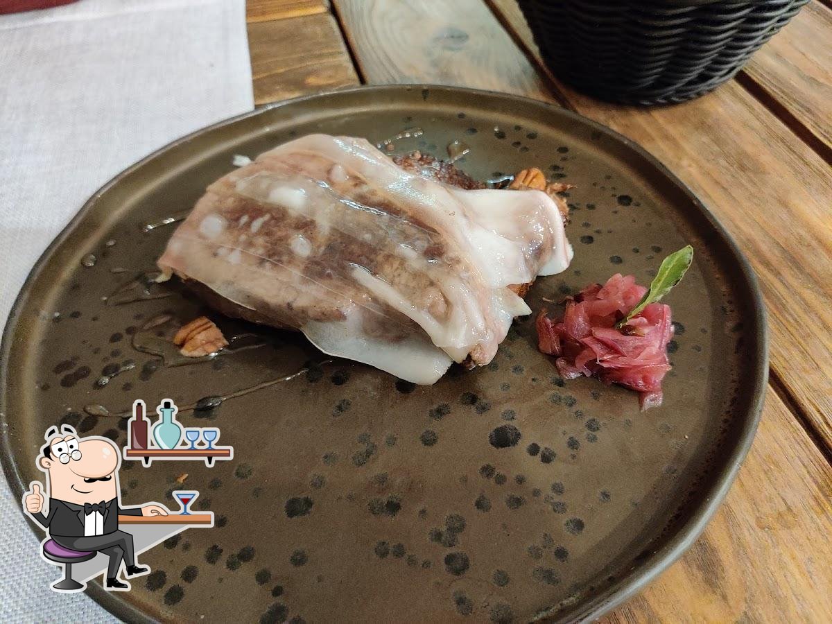 Dai un'occhiata agli interni di Ristorante Ninkasi Al Civico 13.