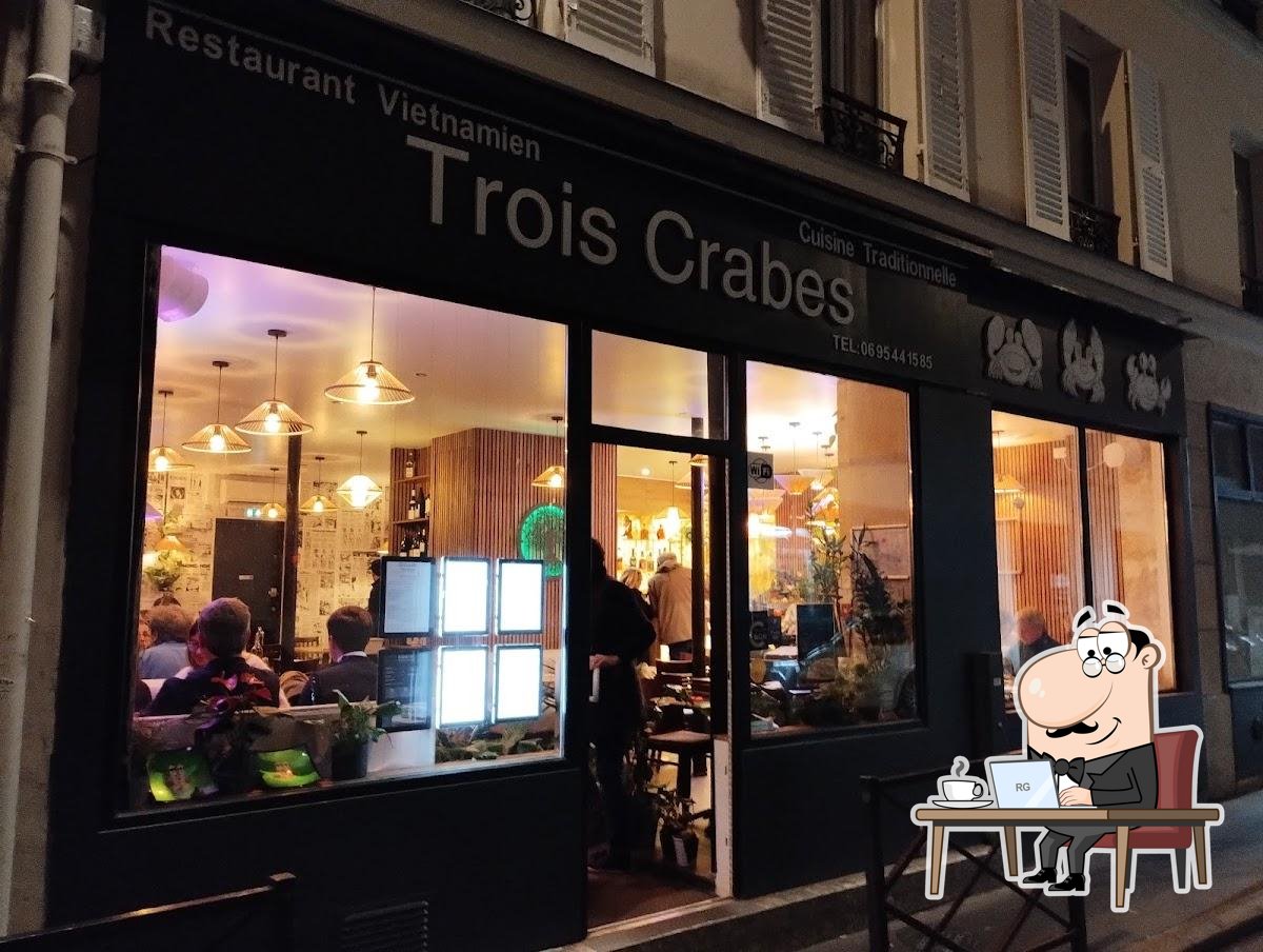 Découvrez l'intérieur de Trois Crabes.