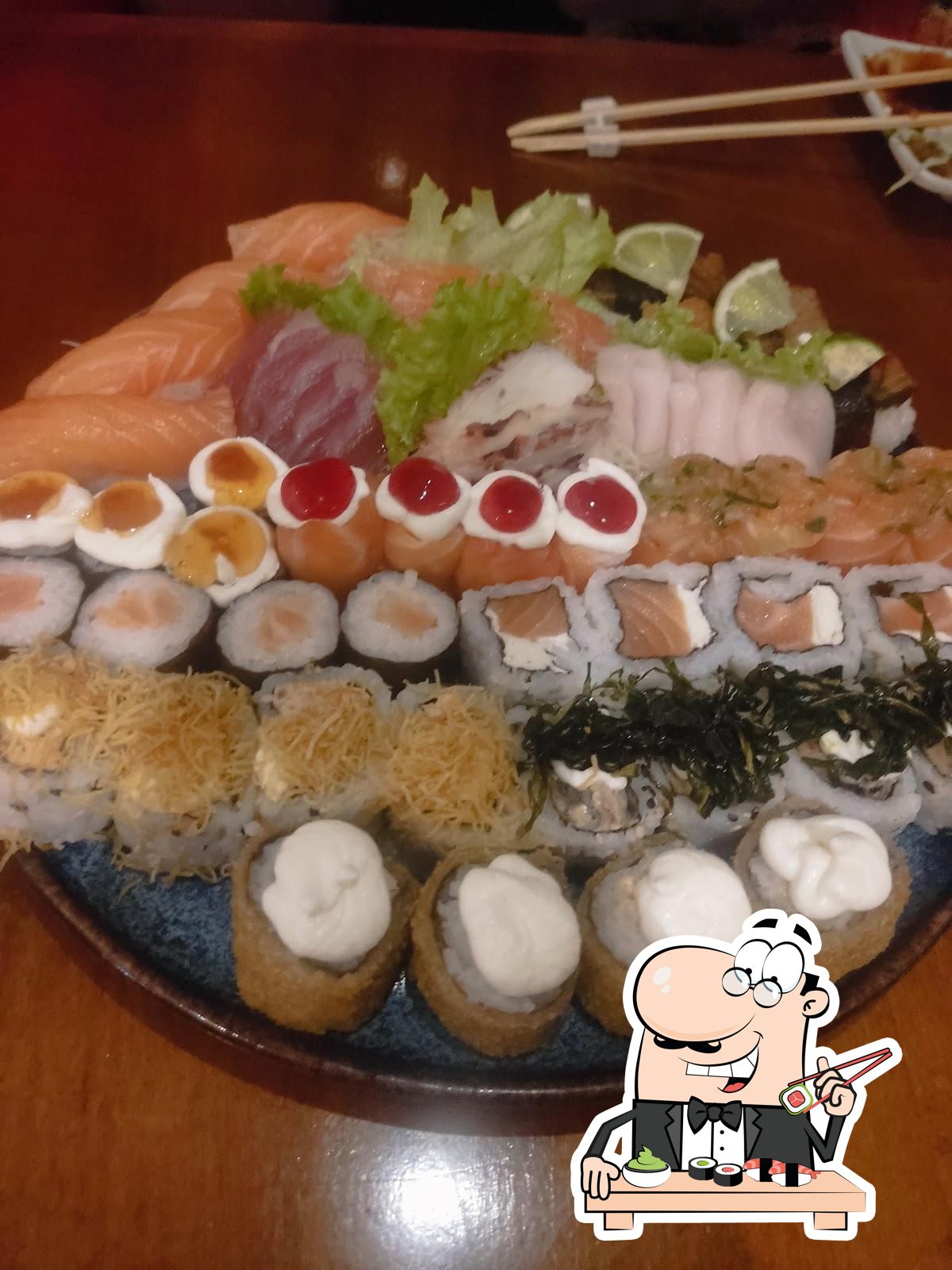 Experimente diversas opções de sushi.