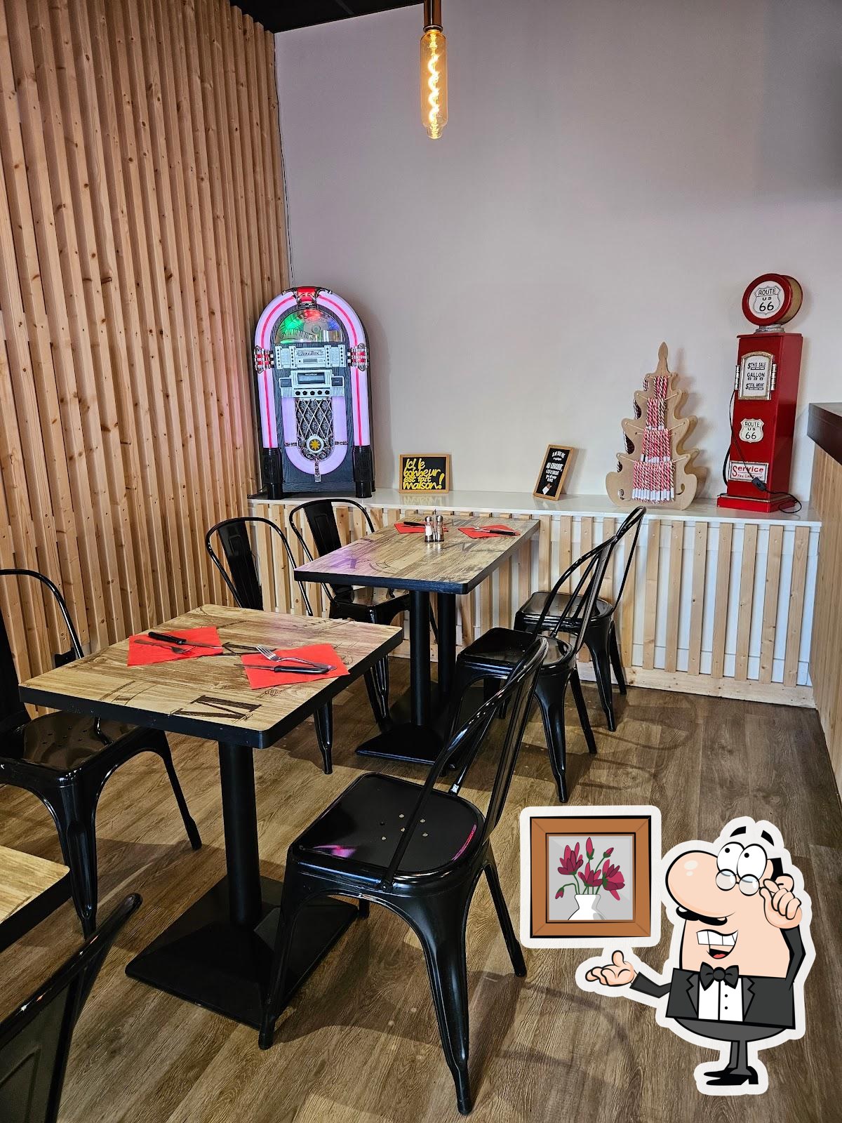 L'intérieur de Crêperie Galiane 2.