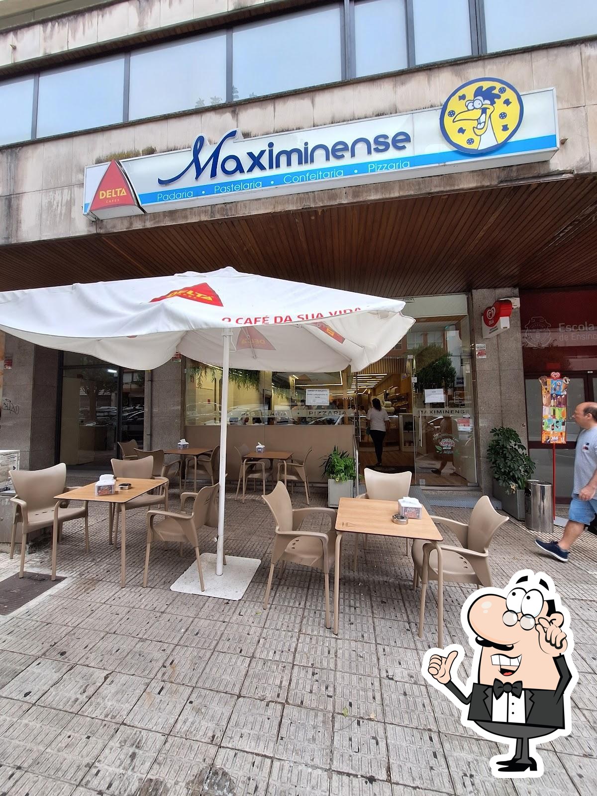 O interior do Padaria E Confeitaria Maximinense, Lda..