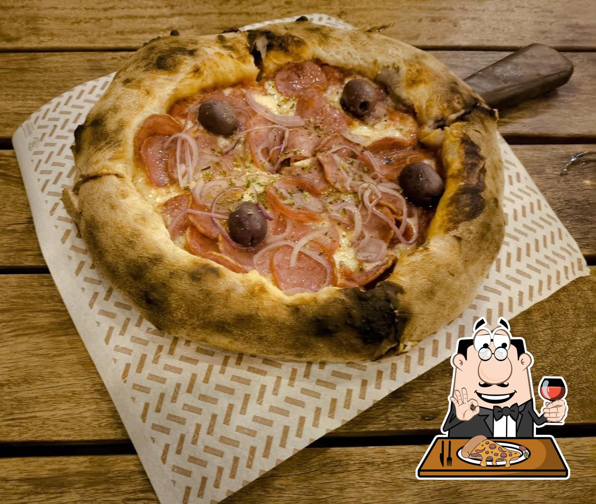 No Terraço Pizza Bar, você pode pedir pizza.