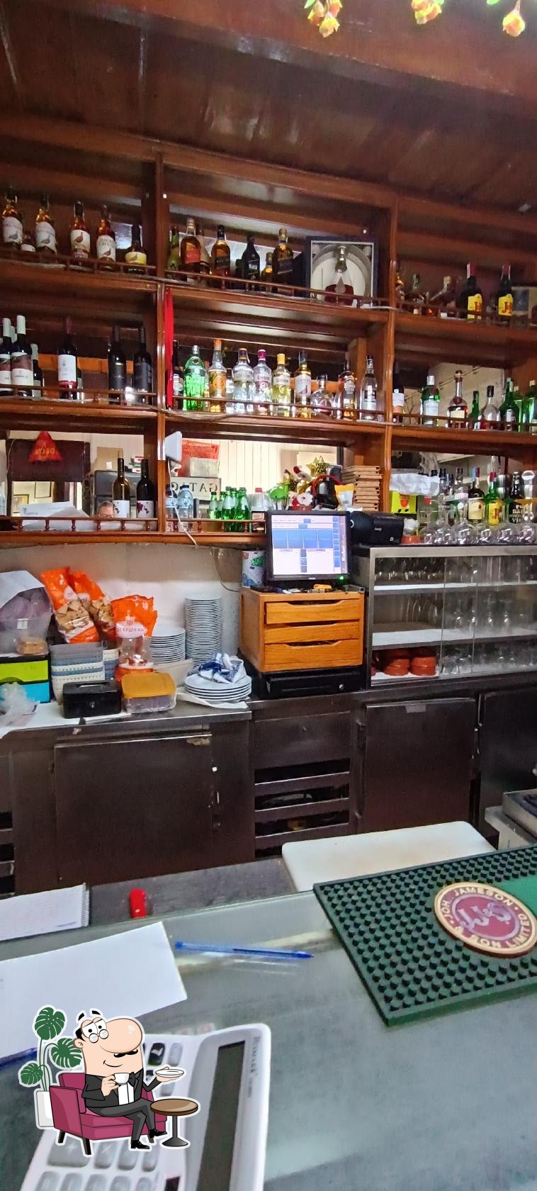 Veja imagens do interior do Bota Feijão.