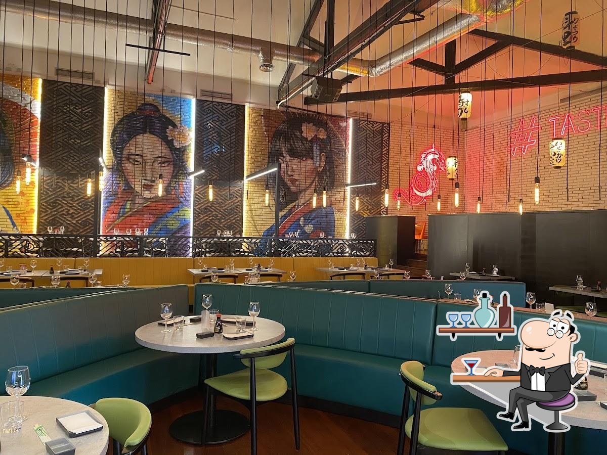 Veja imagens do interior do TASTE HOUSE SUSHI.
