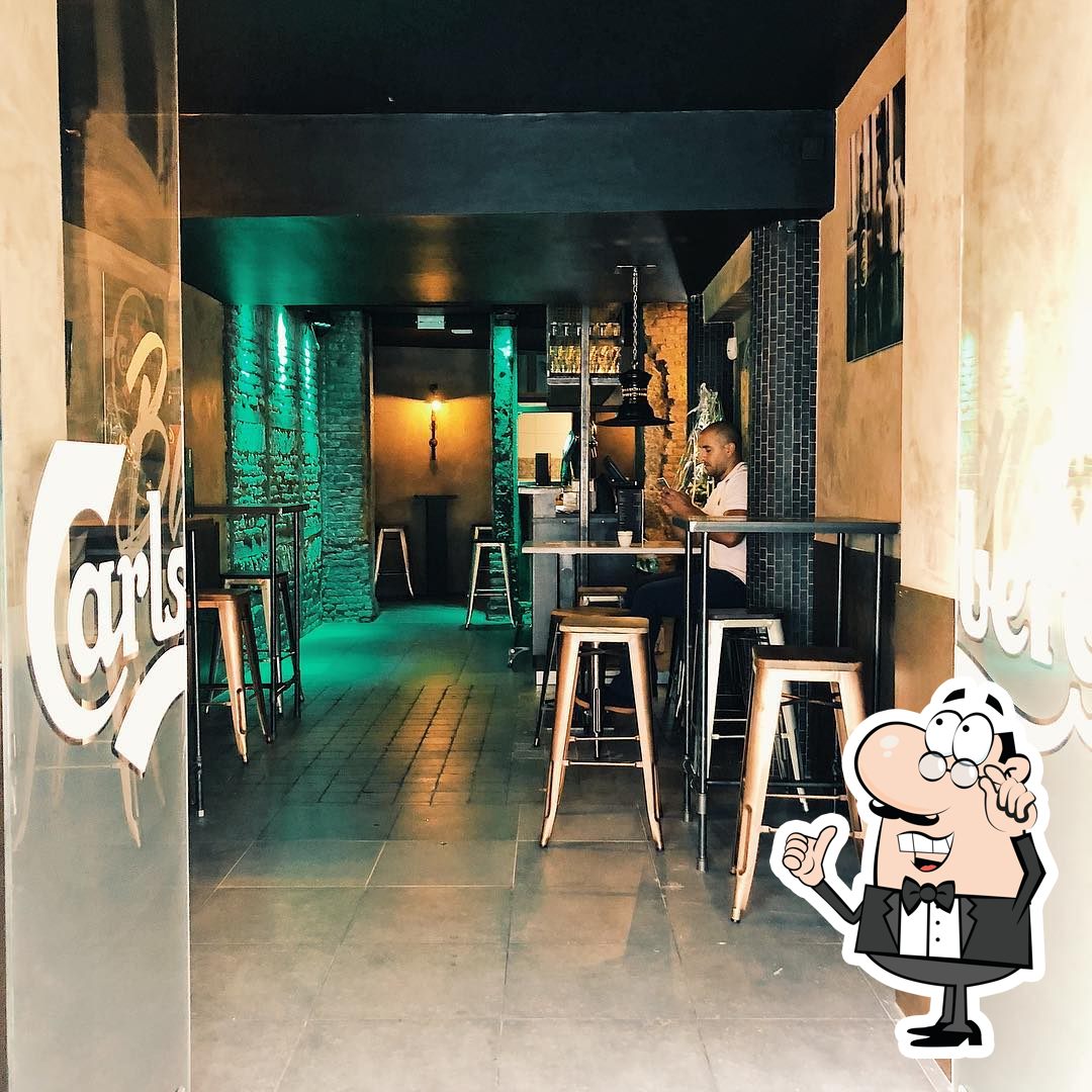 O interior do CarlsbergBar.