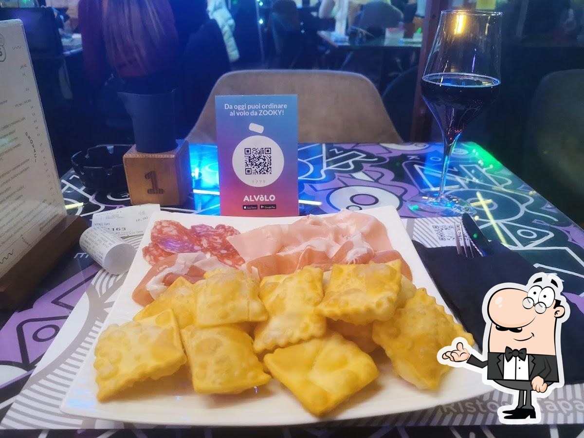 Gli interni di Zooky Cafè.