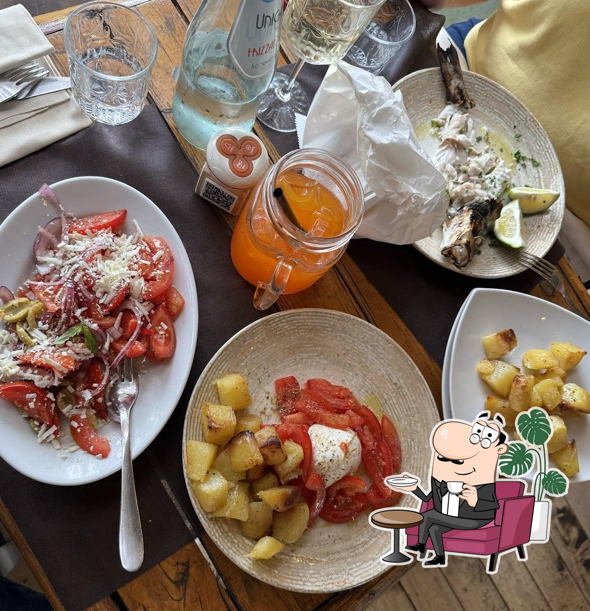 Siediti a un tavolo di Ristorante La Baracca.