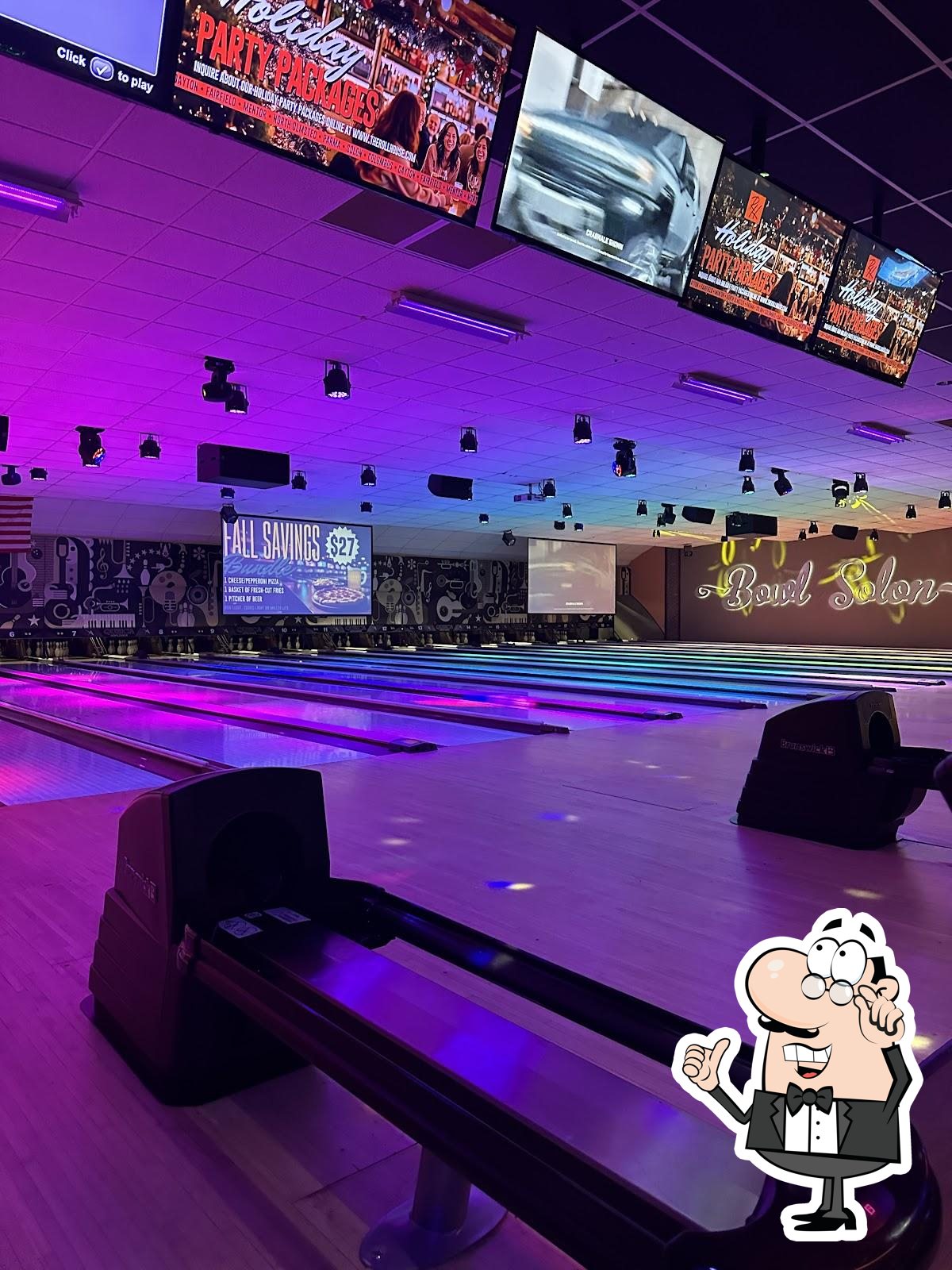 RollHouse Entertainment, Solon - Restaurant menu, prices and reviews