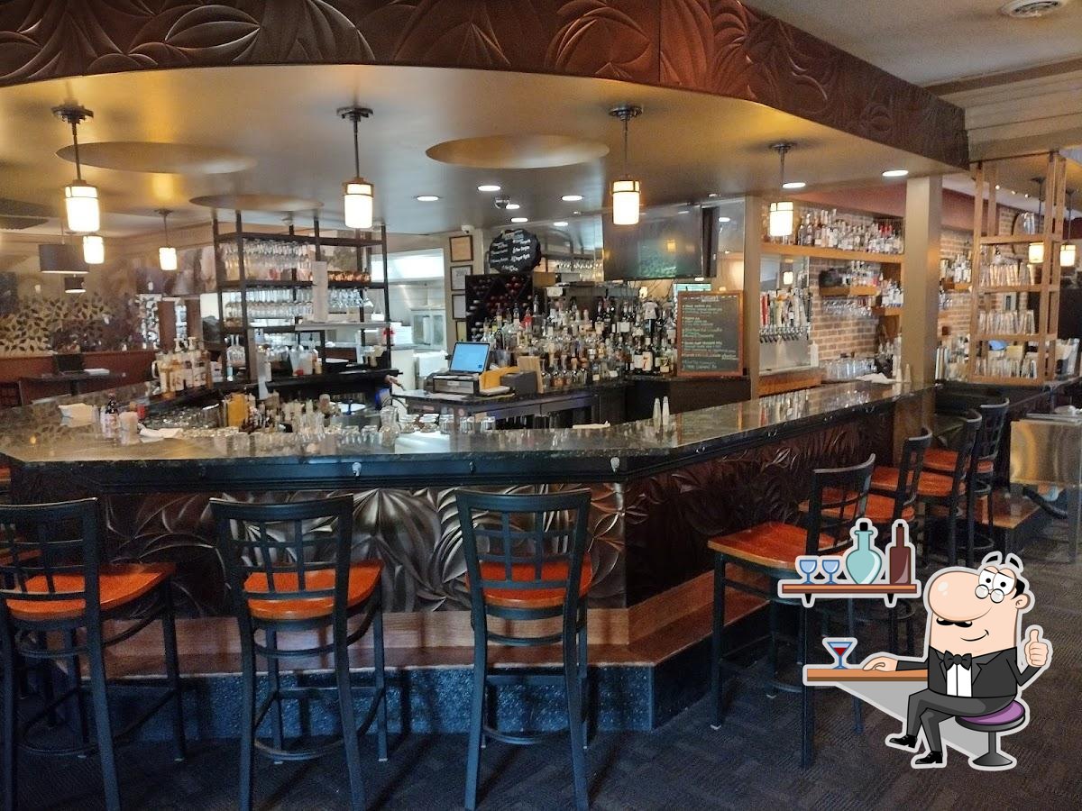 Four Roses Cafe, Plainwell - Restaurant menu, prices and reviews