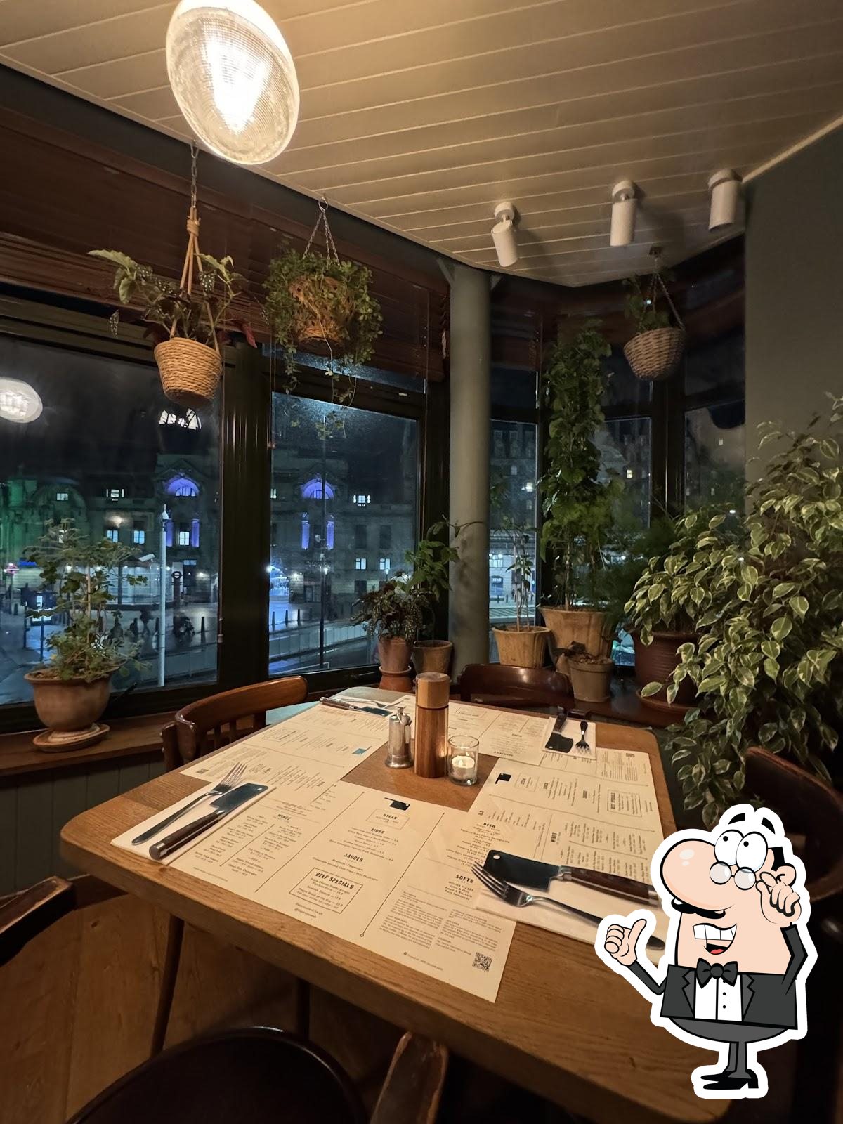 flat-iron-victoria-london-restaurant-menu-prices-and-reviews