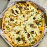 Cabana's Pizza Burguer