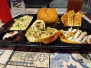 Hangout Cafe