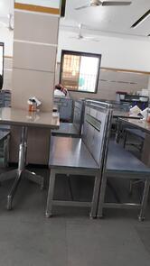 FOOD INN Restaurant