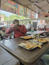 होटल प्रभात शुद्ध शाकाहारी खाना