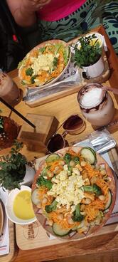 Hug Food and Coffee Shop