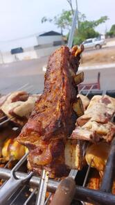 ARDS CARNES E FRANGOS ASSADOS (Anexo ao Mercado e açougue Executivo)