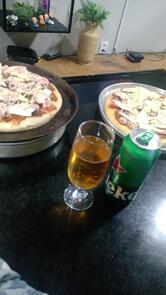 Forno à Lenha Pizzas e Massas