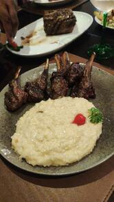 Azo Parrilla Contemporânea