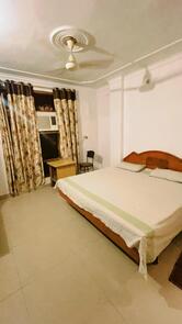 Paradise Hotel