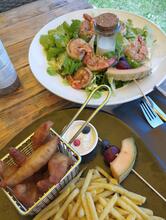 Lakeside restaurant