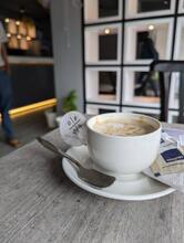 Coffee & Cravings