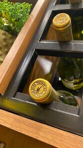 PRIMUS WINE BAR