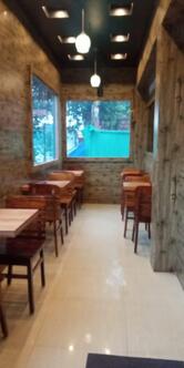 RIZZAR LOUNGE UPPALA
