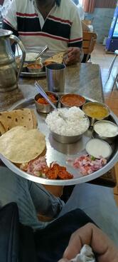 Manohar Hotel & Lodge