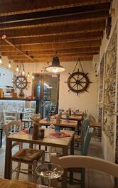 Pescoei Bistro