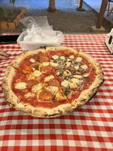 Gallo Pizzeria