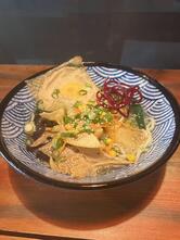 DAIZU Ramen Vietnames Küche