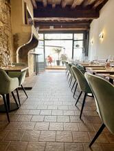 Le Vin À Table